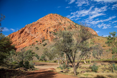 Simpson Gap carpark (Larapinta Trail)