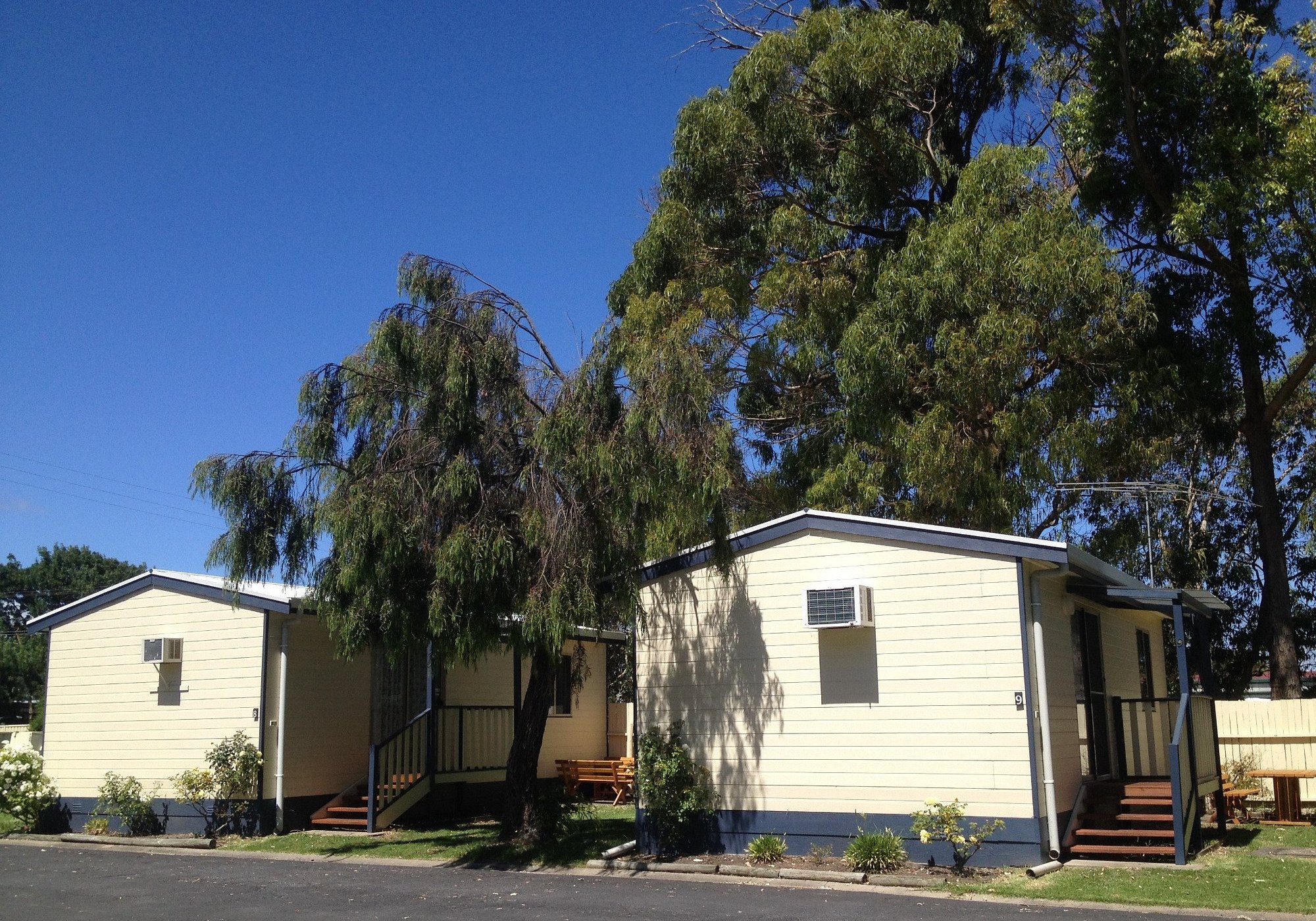 Millicent Lakeside Caravan Park & Takeaway