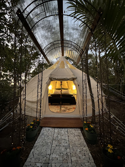 Heritage Haven - Glamping With Romance