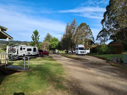 Dangar Falls Lodge | Camp | Caravan