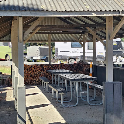 Akoonah Park Camping caravan park