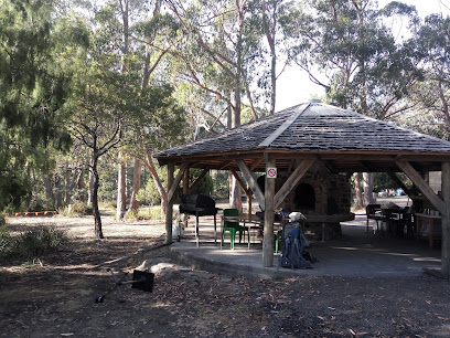 The Lea Bush Camping
