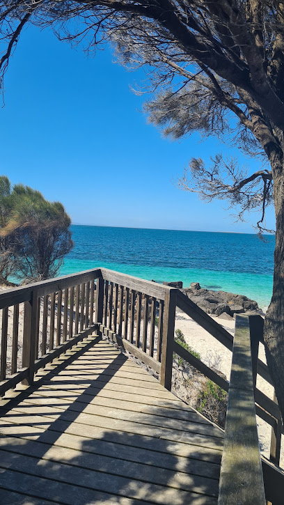 Little Musselroe Bay