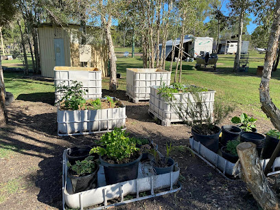 Baffle Creek Fishing Lodge and Camping (Midskinrick Lodge)