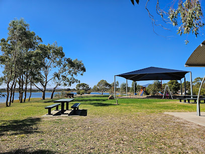 Green Hill Lake