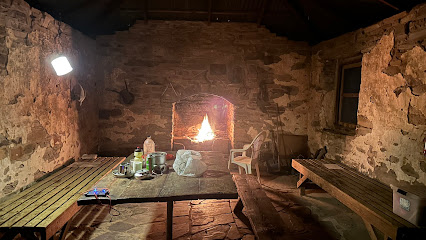 Mayo Hut
