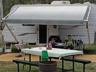 FOURPOST Caravan & Camping