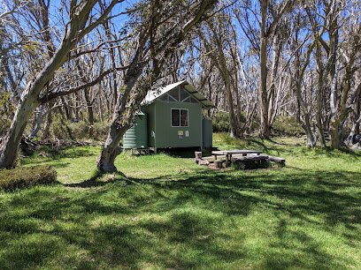 Cricket Pitch Shelter