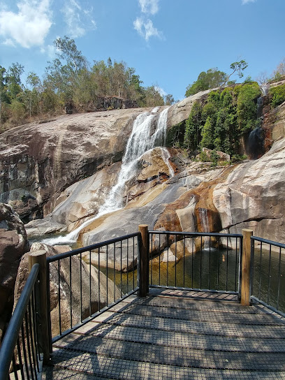 Murray Falls camping area, Girramay National Park